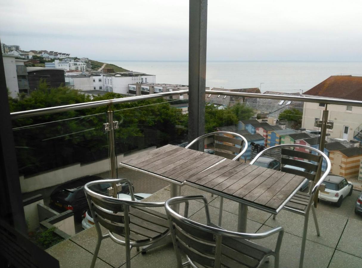 South Fistral Seaview 2-Bed Apartment Ньюки Экстерьер фото